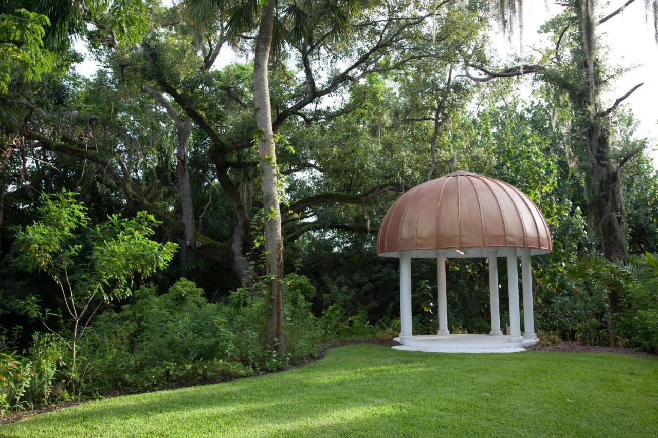 Shangri-La Springs Bonita Springs Exterior photo