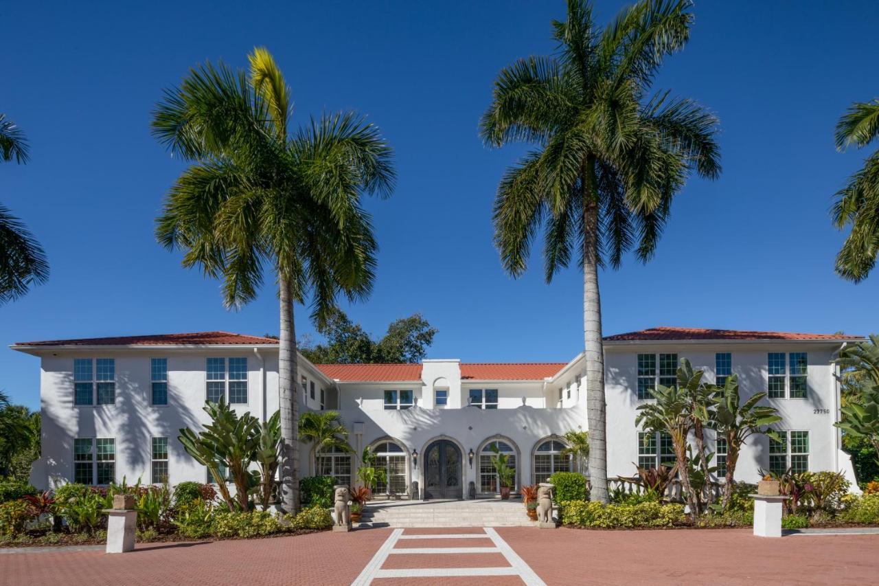 Shangri-La Springs Bonita Springs Exterior photo